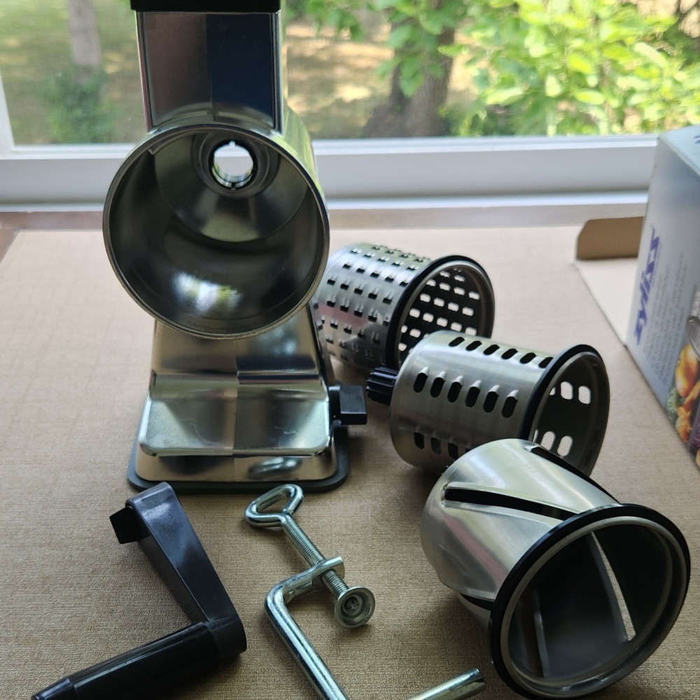 Zyliss Drum Grater